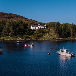 Eddrachilles Hotel